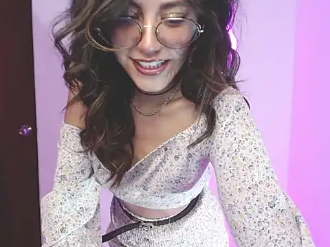 Snapshot of Valcooky chatting on July 18, 2026, 11:19 pm Valcooky online show from July 18, 2026, 11:19 pm