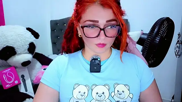 Snapshot of Alexatexa2929 chatting on October 3, 2025, 9:56 pm Alexatexa2929 online show from October 3, 2025, 9:56 pm