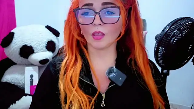 Snapshot of Alexatexa2929 chatting on October 24, 2025, 9:00 pm Alexatexa2929 online show from October 24, 2025, 9:00 pm