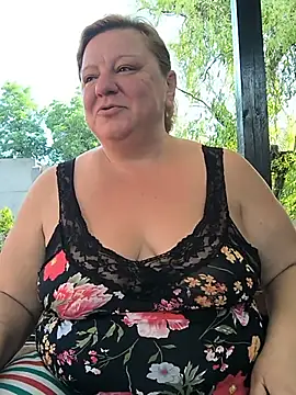jusichka online show from June 30, 2026, 5:41 am