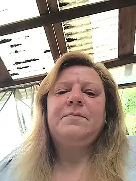 jusichka online show from July 13, 2026, 6:38 am