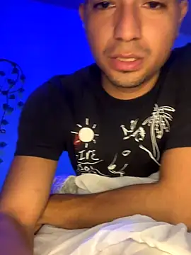 Snapshot of yObal-hot chatting on November 13, 2025, 6:18 pm yObal-hot online show from November 13, 2025, 6:18 pm