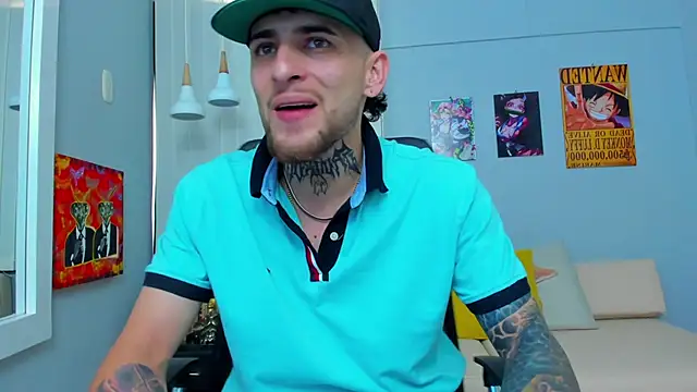 Snapshot of Drako_Lamar chatting on February 25, 2025, 4:00 pm Drako Lamar online show from February 25, 2025, 4:00 pm