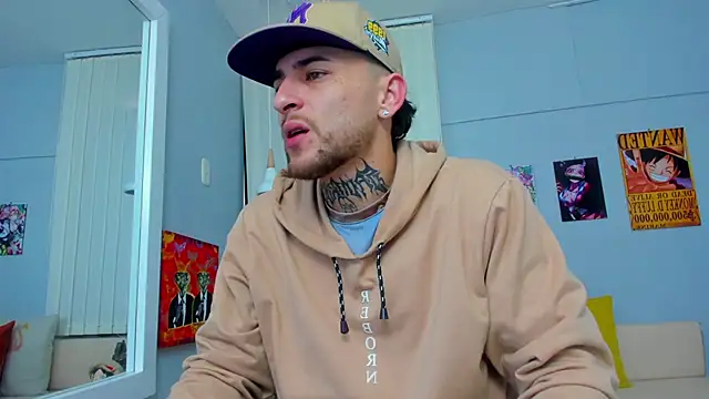 Snapshot of Drako_Lamar chatting on March 11, 2025, 12:28 pm Drako Lamar online show from March 11, 2025, 12:28 pm