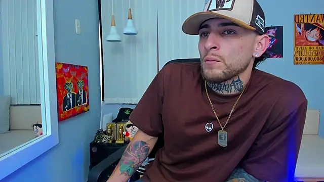 Snapshot of Drako_Lamar chatting on March 12, 2025, 3:51 pm Drako Lamar online show from March 12, 2025, 3:51 pm