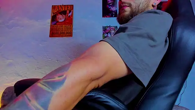 Snapshot of Drako_Lamar chatting on September 16, 2025, 3:18 am Drako Lamar online show from September 16, 2025, 3:18 am