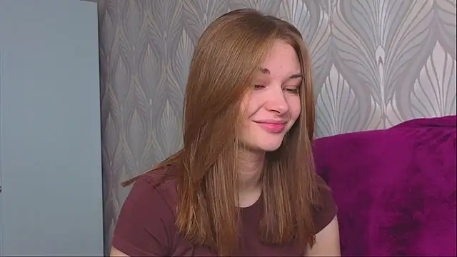 Snapshot of CharryClim chatting on October 1, 2025, 4:51 am CharryClim online show from October 1, 2025, 4:51 am