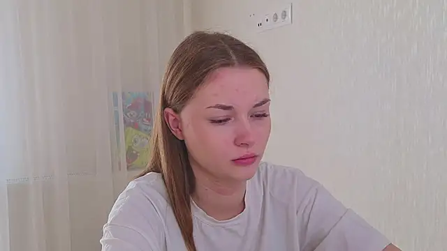 Snapshot of CharryClim chatting on October 21, 2025, 4:13 am CharryClim online show from October 21, 2025, 4:13 am