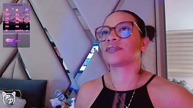 Snapshot of paula_daniela1 chatting on June 27, 2026, 9:31 pm paula daniela1 online show from June 27, 2026, 9:31 pm