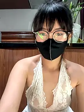 Snapshot of Na-Sweety chatting on October 27, 2025, 3:05 pm Na-Sweety online show from October 27, 2025, 3:05 pm