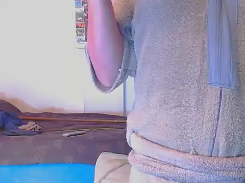 LorenJade online show from February 15, 2026, 11:45 pm