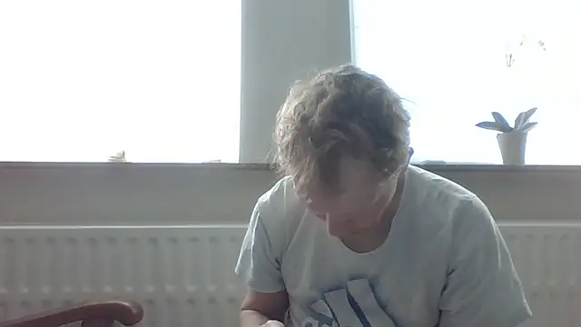 bertolini online show from April 7, 2026, 6:36 am