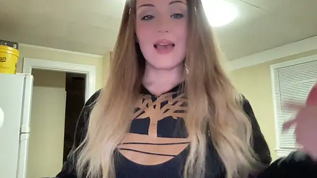 sexylilly69 online show from February 7, 2025, 2:08 am