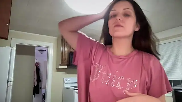 sexylilly69 online show from September 24, 2025, 4:05 am