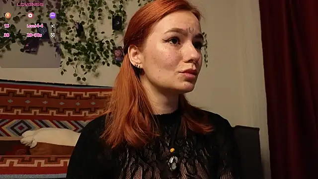 girl with snaketatto0 online show from December 2, 2025, 2:17 am