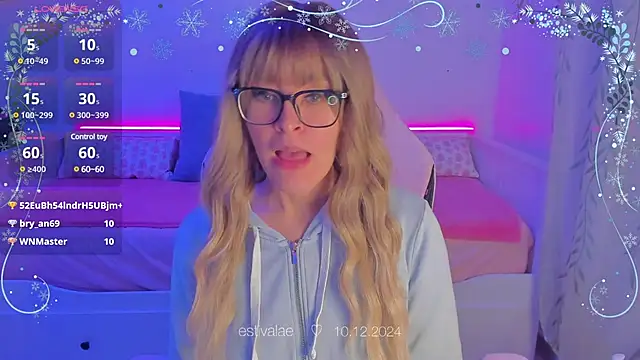 Snapshot of estivalae chatting on December 10, 2024, 6:38 pm estivalae online show from December 10, 2024, 6:38 pm