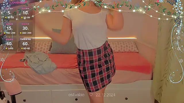 Snapshot of estivalae chatting on December 22, 2024, 2:16 pm estivalae online show from December 22, 2024, 2:16 pm