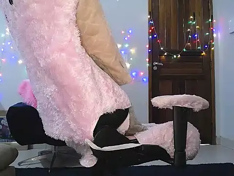 Irresistible24 online show from March 16, 2025, 9:26 pm