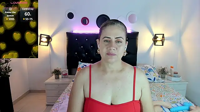 sophiahunt286 online show from January 30, 2025, 10:30 pm