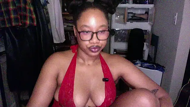 Snapshot of goddessdaisysky chatting on September 21, 2025, 4:36 am goddessdaisysky online show from September 21, 2025, 4:36 am