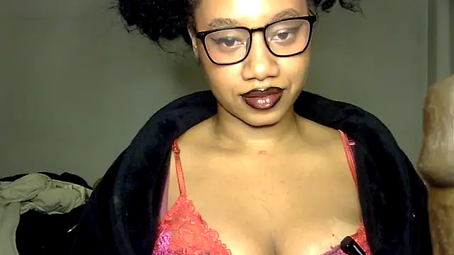 goddessdaisysky online show from December 15, 2025, 3:22 am