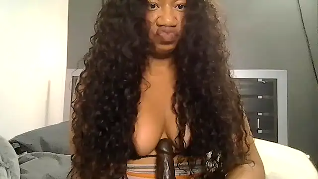 goddessdaisysky online show from March 22, 2026, 5:22 am