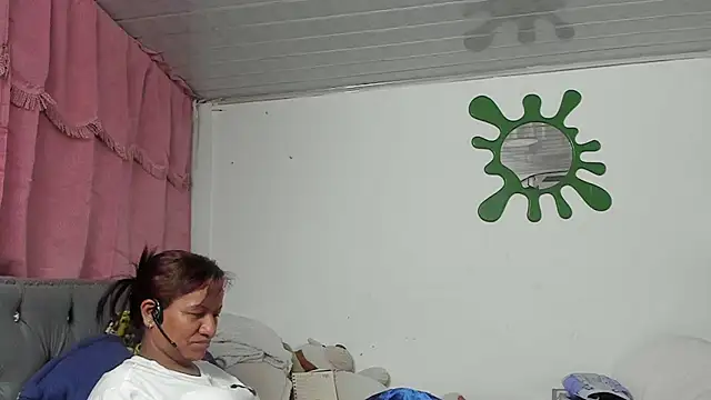 Laflaka22 online show from November 1, 2025, 12:23 am