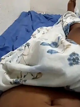 Snapshot of karolgree chatting on October 27, 2025, 11:25 am karolgree online show from October 27, 2025, 11:25 am