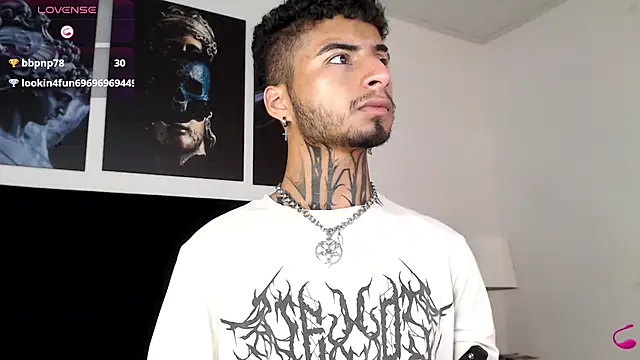 JuanCamiilo 66 online show from February 23, 2025, 10:42 pm