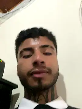 JuanCamiilo 66 online show from November 16, 2025, 3:34 am