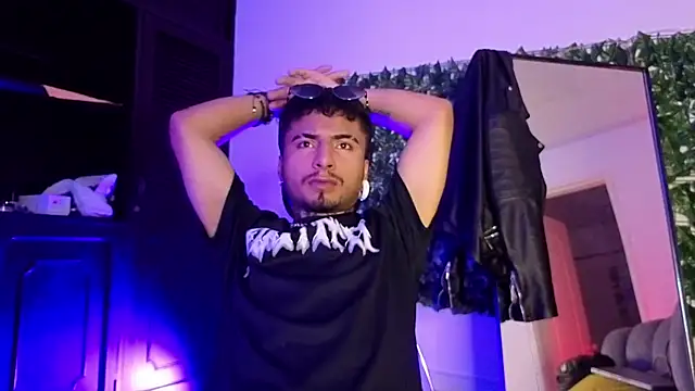 JuanCamiilo 66 online show from June 21, 2026, 12:13 am