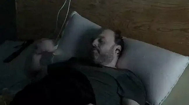 Snapshot of caressonnous chatting on February 27, 2025, 12:43 am caressonnous online show from February 27, 2025, 12:43 am