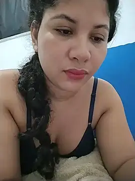 Yara0k online show from February 26, 2026, 7:18 am