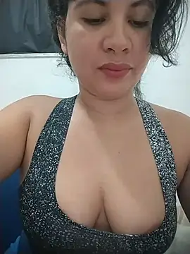 Snapshot of Yara0k chatting on June 18, 2026, 11:20 pm Yara0k online show from June 18, 2026, 11:20 pm