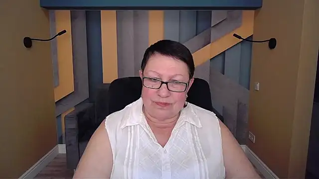 BarbaraTurners online show from December 19, 2025, 6:59 pm