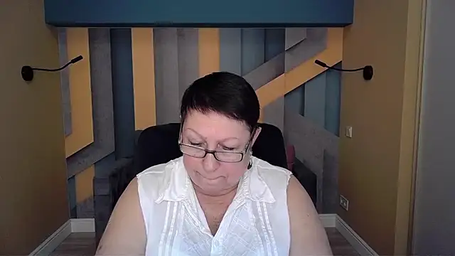 BarbaraTurners online show from December 21, 2025, 12:34 pm