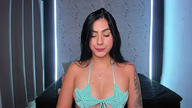 Valerie Corthez online show from March 30, 2026, 6:53 pm