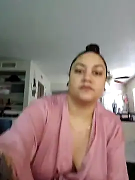 honeeyyy pot online show from February 10, 2026, 7:29 pm