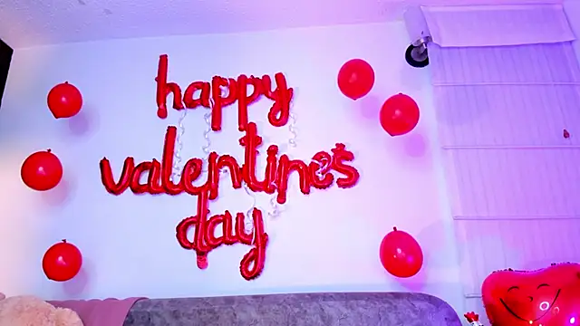 Snapshot of summer_holiday chatting on February 14, 2025, 9:13 am summer holiday online show from February 14, 2025, 9:13 am