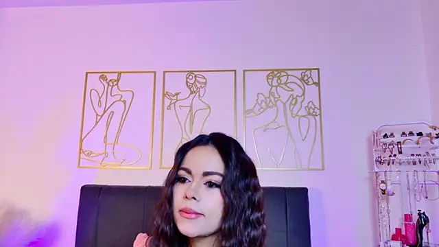 Snapshot of summer_holiday chatting on September 27, 2025, 4:50 am summer holiday online show from September 27, 2025, 4:50 am