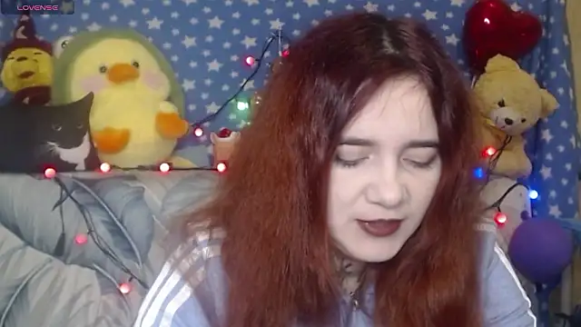 Snapshot of Yours_good_mood chatting on February 19, 2026, 2:29 am Yours good mood online show from February 19, 2026, 2:29 am