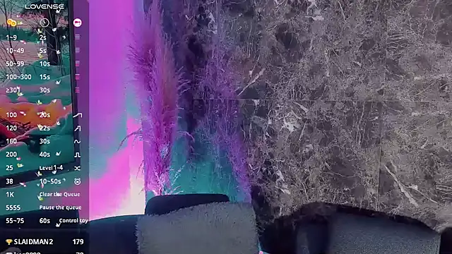 Emmaa Saenz  online show from February 6, 2025, 12:54 am