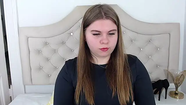 AbbyPleasure online show from December 18, 2024, 1:12 pm