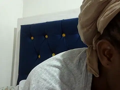 Seeexxxy-bree online show from March 18, 2026, 7:33 am