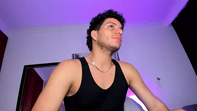 Curlblue online show from March 8, 2025, 6:43 am