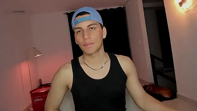 Snapshot of Curlblue chatting on February 22, 2026, 4:02 am Curlblue online show from February 22, 2026, 4:02 am