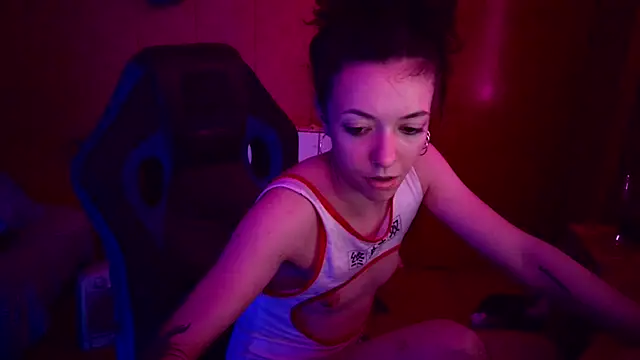 Snapshot of Lia_Y_PatrickX chatting on February 3, 2025, 12:04 am Lia Y PatrickX online show from February 3, 2025, 12:04 am