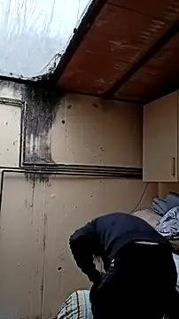 Snapshot of Lia_Y_PatrickX chatting on February 20, 2025, 5:07 pm Lia Y PatrickX online show from February 20, 2025, 5:07 pm