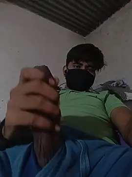 Snapshot of Pussy_lover_33 chatting on October 31, 2025, 3:51 am Pussy lover 33 online show from October 31, 2025, 3:51 am