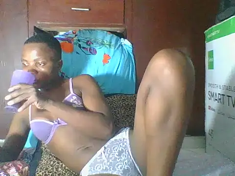 Snapshot of AfricanPrincess24 chatting on April 12, 2026, 7:19 pm AfricanPrincess24 online show from April 12, 2026, 7:19 pm